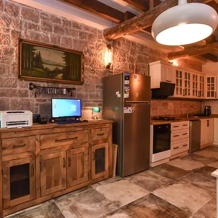 Lunaria Casa de hóspedes