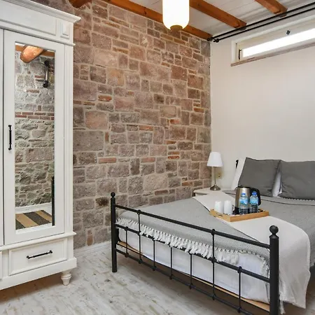 Lunaria Casa de hóspedes