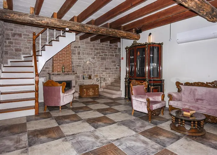 Guest house Lunaria Ayvalik