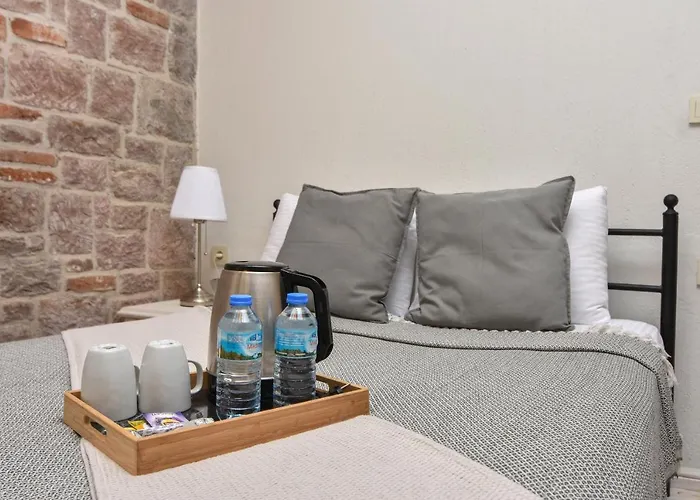 Guest house Lunaria 3*